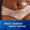 TENA Silhouette Plus - Дискретно бельо за жени с ниска талия, цвят Бял, Размер М, 12 бр./опак.